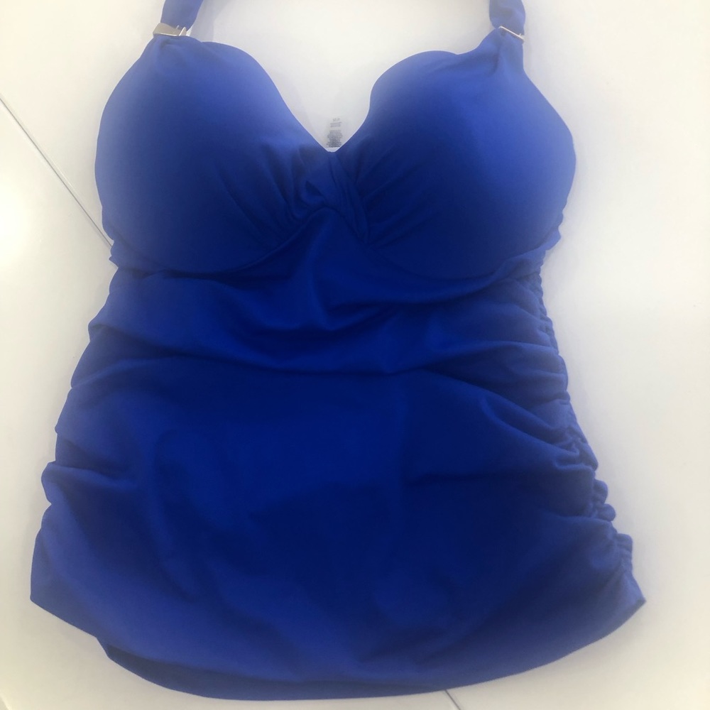 NWOT VIctoria Secret Tankini Top